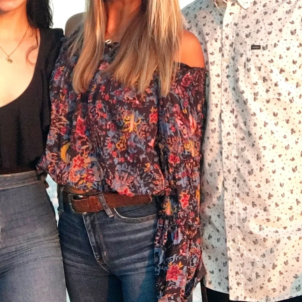 Free People bell Sleeve cropped peasant top